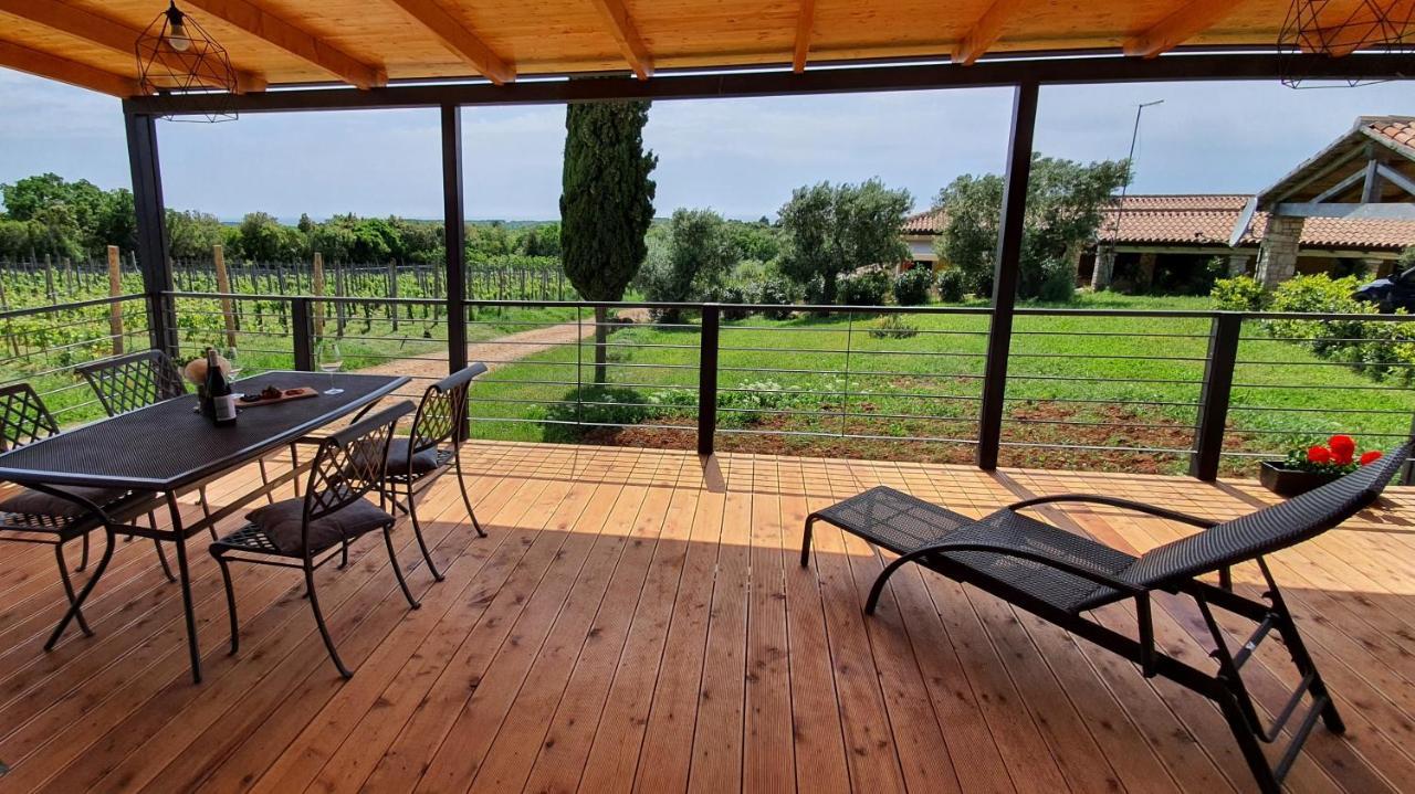 Collis Winery - Family & Friends - Mobilhome Rovinj Bagian luar foto