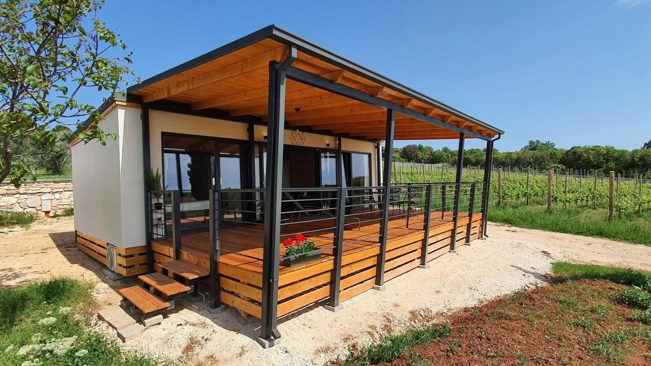 Collis Winery - Family & Friends - Mobilhome Rovinj Bagian luar foto